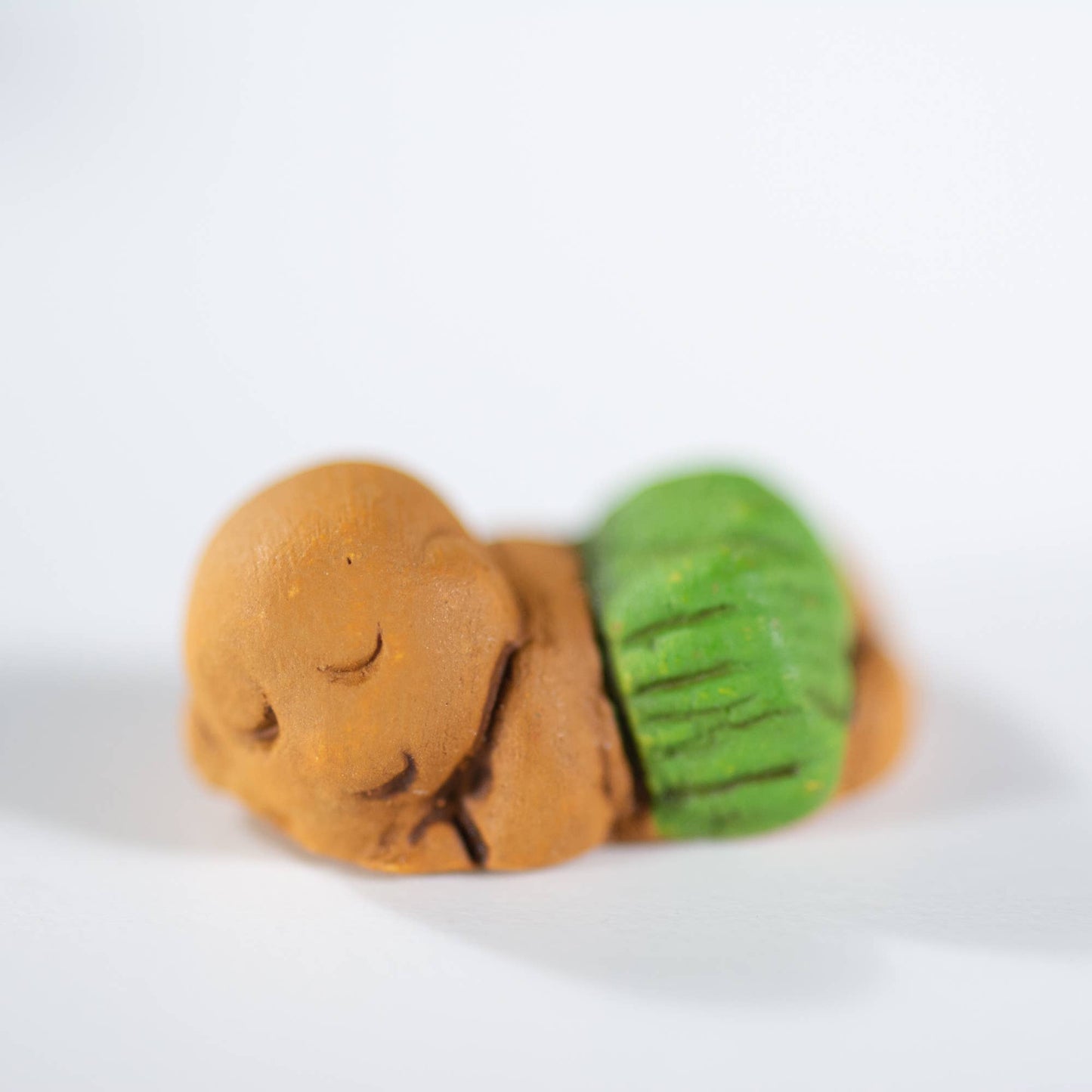 Hawaiian Ceramic MIni Nativity Set