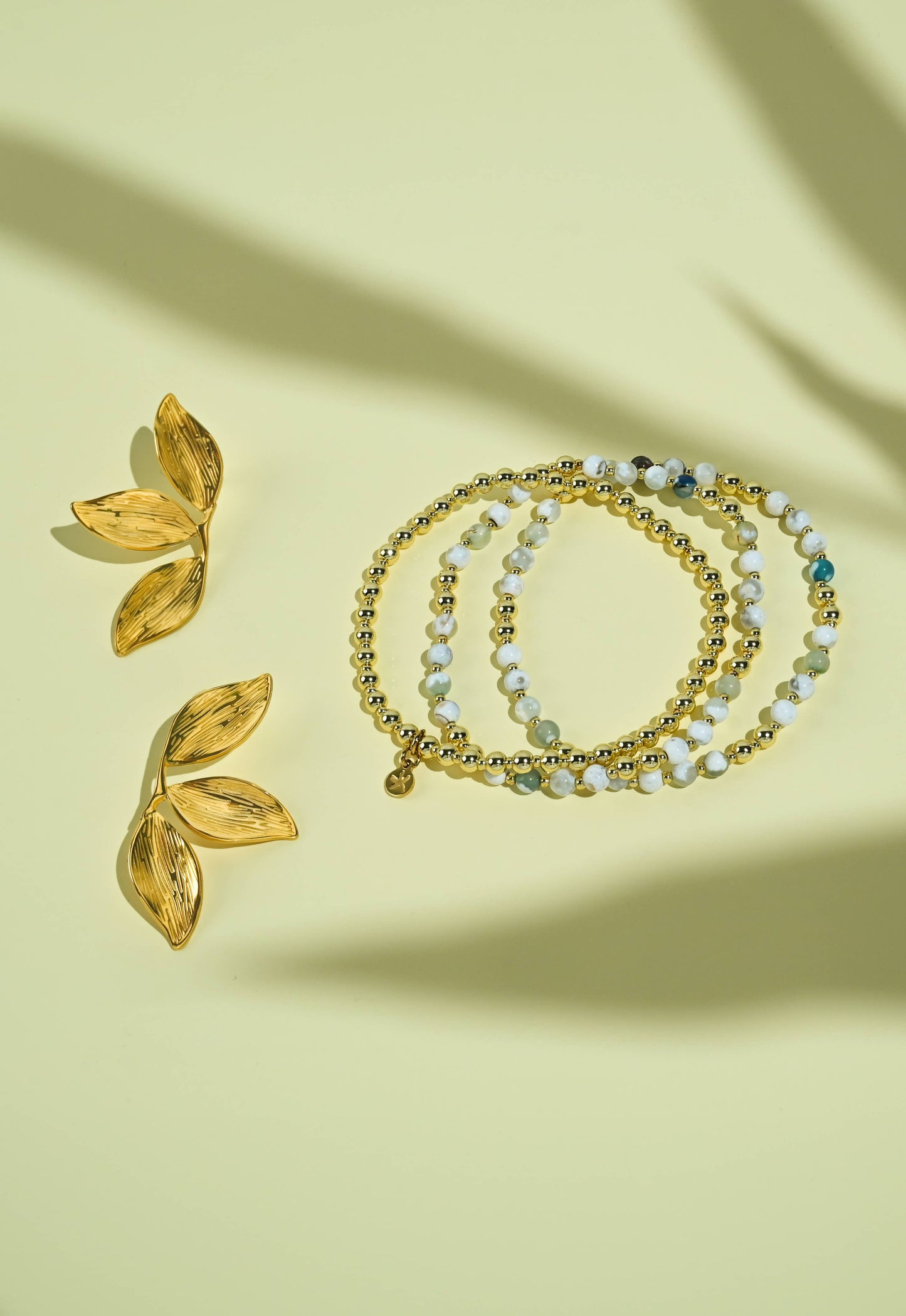 Light We Carry Bracelet Set in Agate