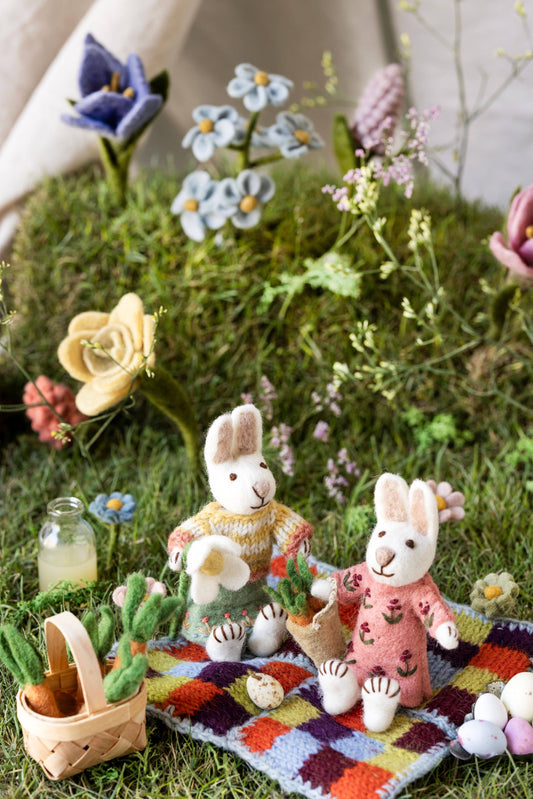 White Girly Bunny w/Carrot Basket