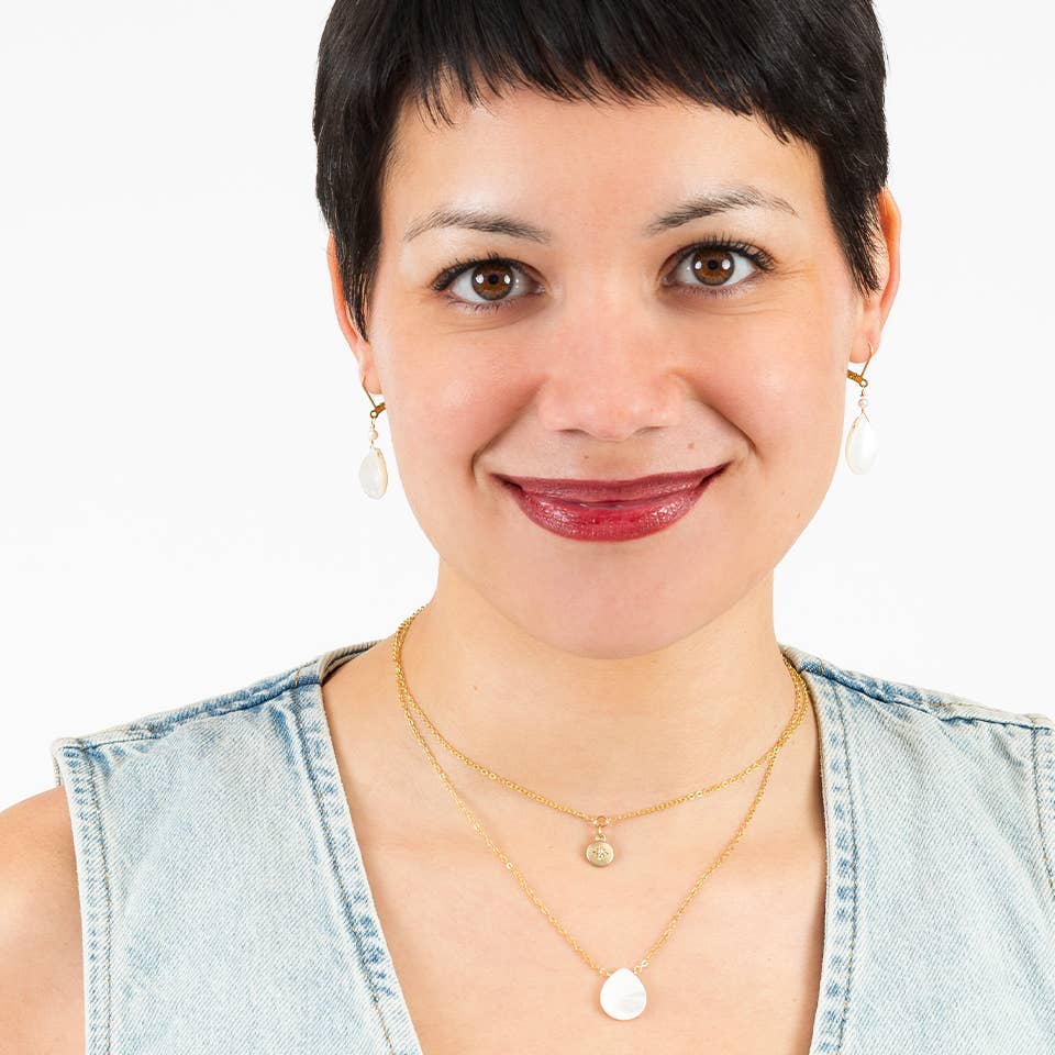 Mother of Pearl Tear Drop Necklace