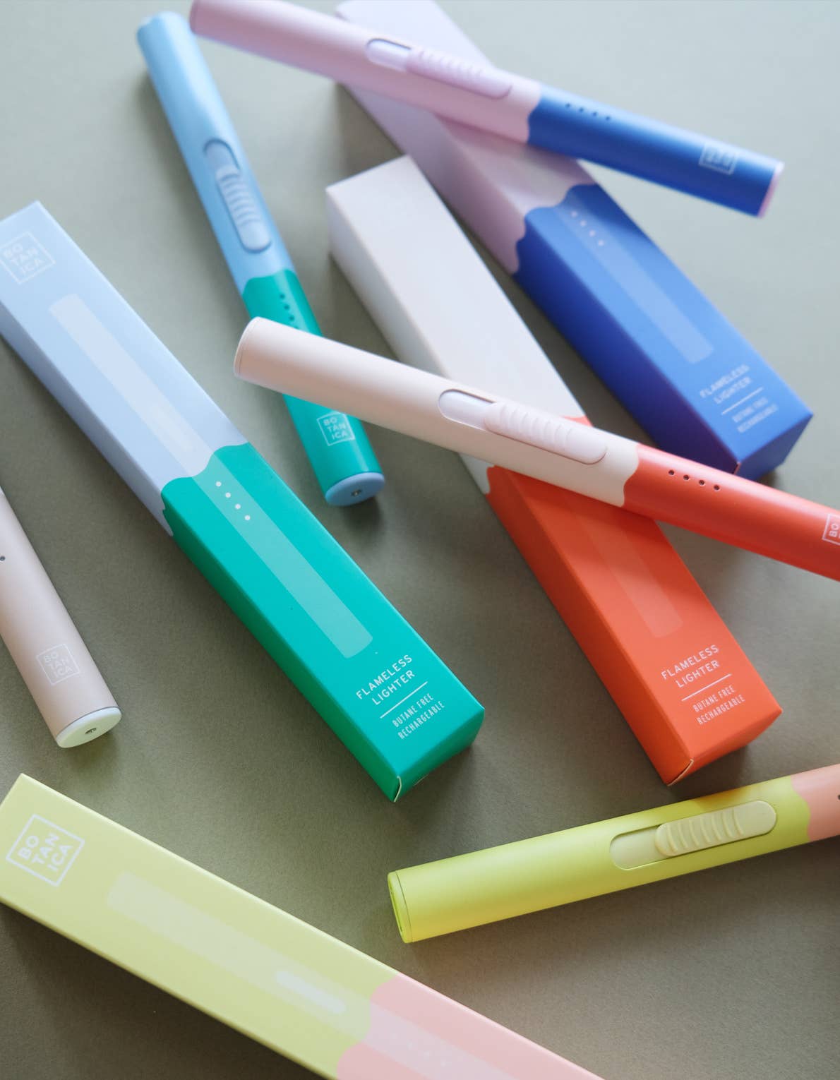 Poppy Duo-Tone Flameless Rechargeable Lighter