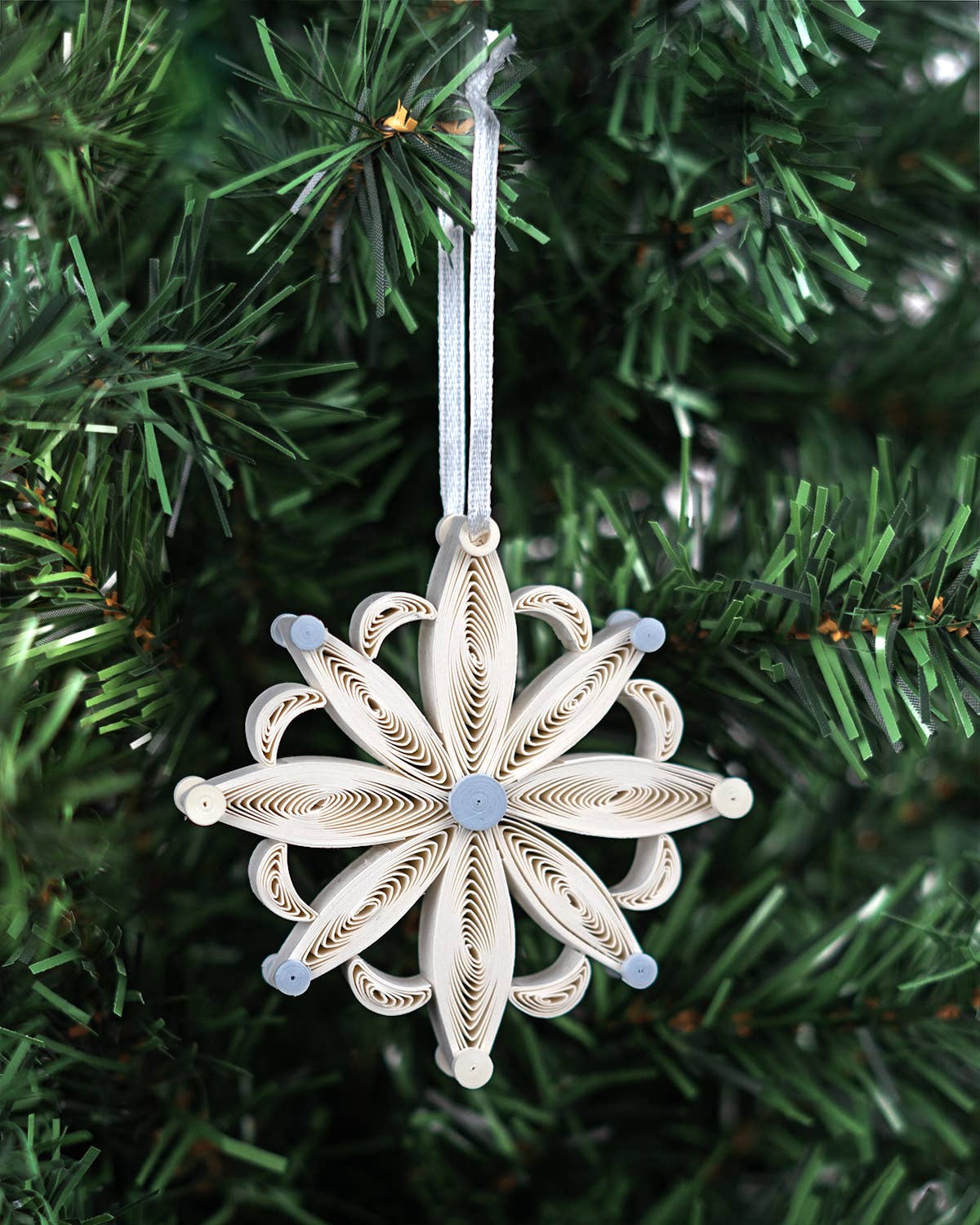 Quilled Snowflake Ornaments Box Set