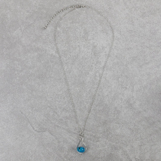 Isai Pendant Necklace