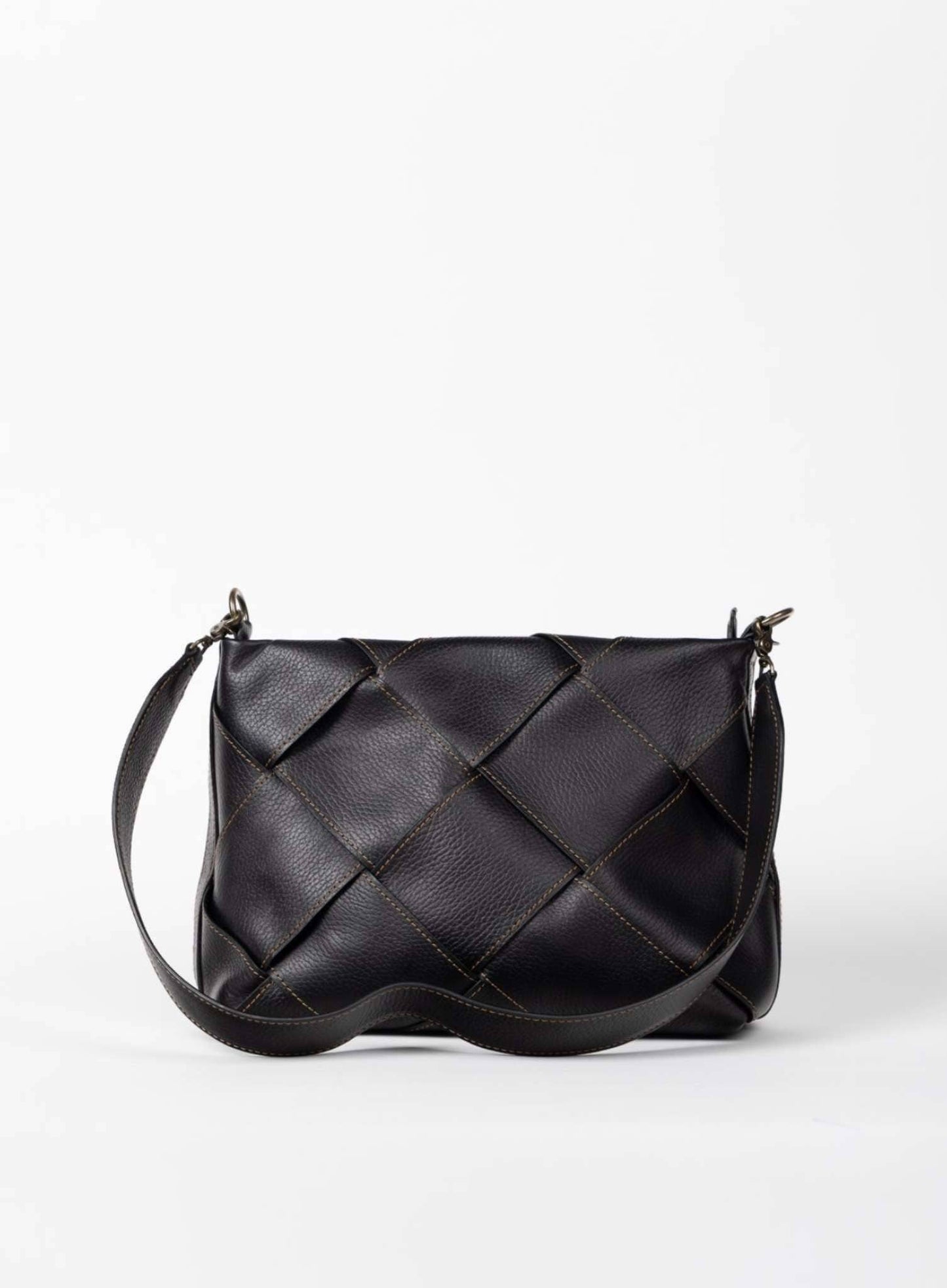 Optimal Shoulder Bag in Honey