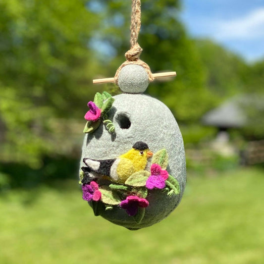 Sweetpea Goldfinch Birdhouse