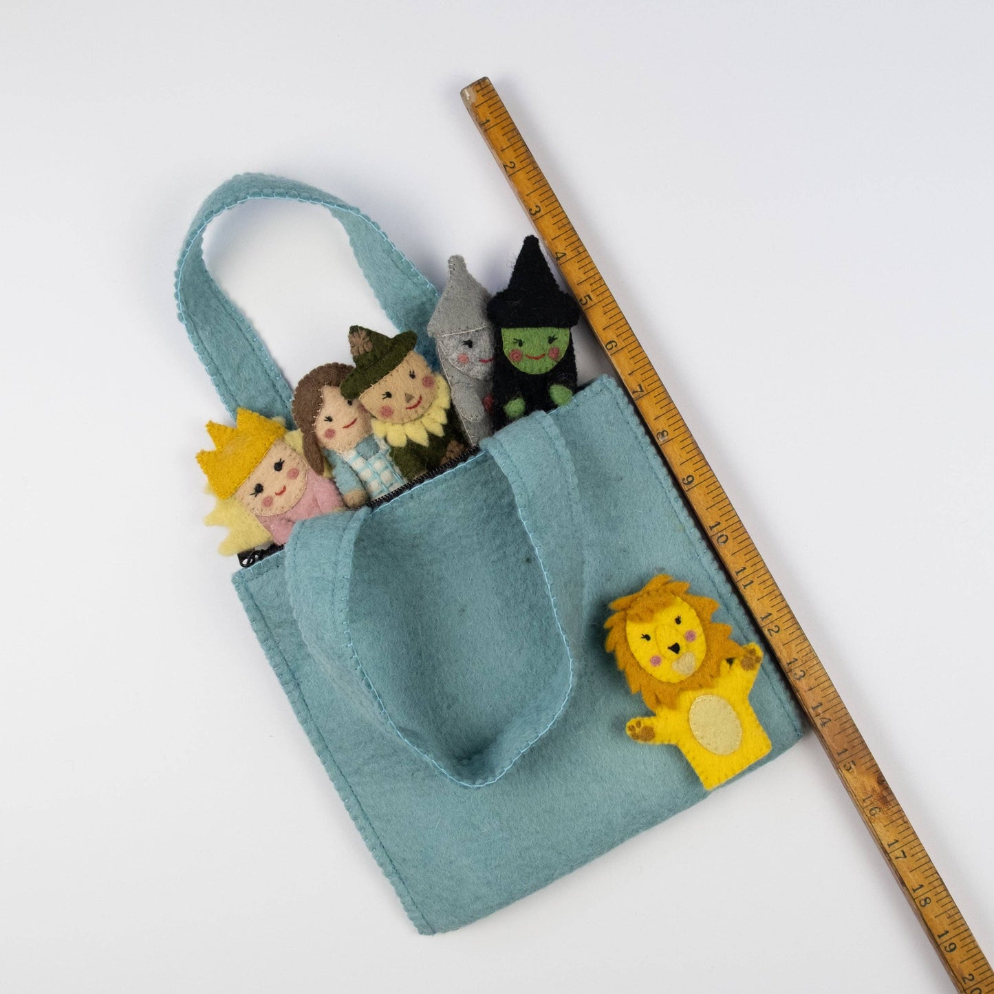 Felt Wizard of Oz Finger Puppet Bag