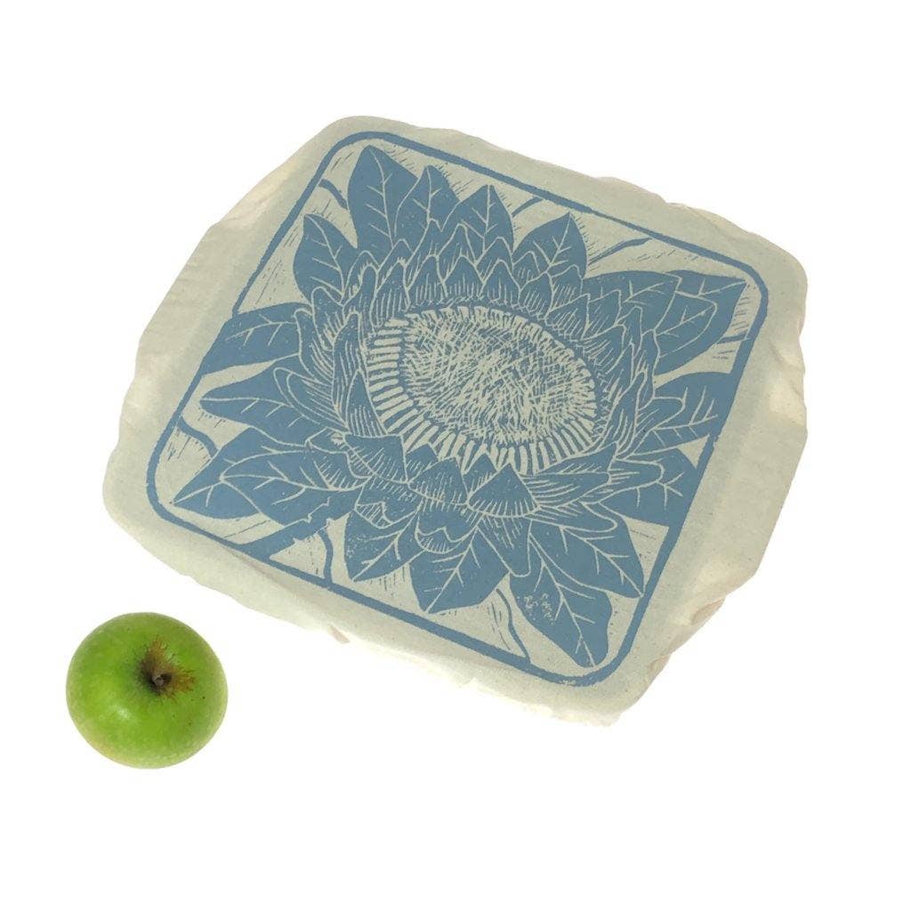 Protea Print Dish and Casserole Cover