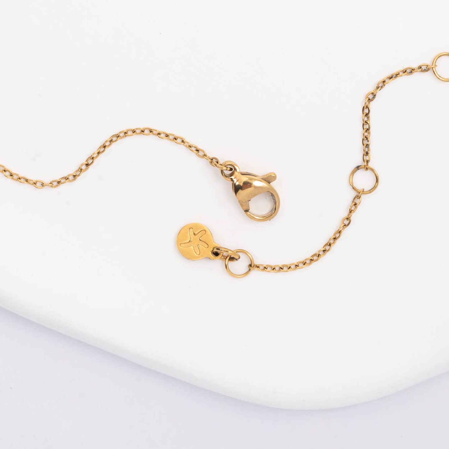 Brilliance V-Bar Chevron Zircon & Gold Necklace