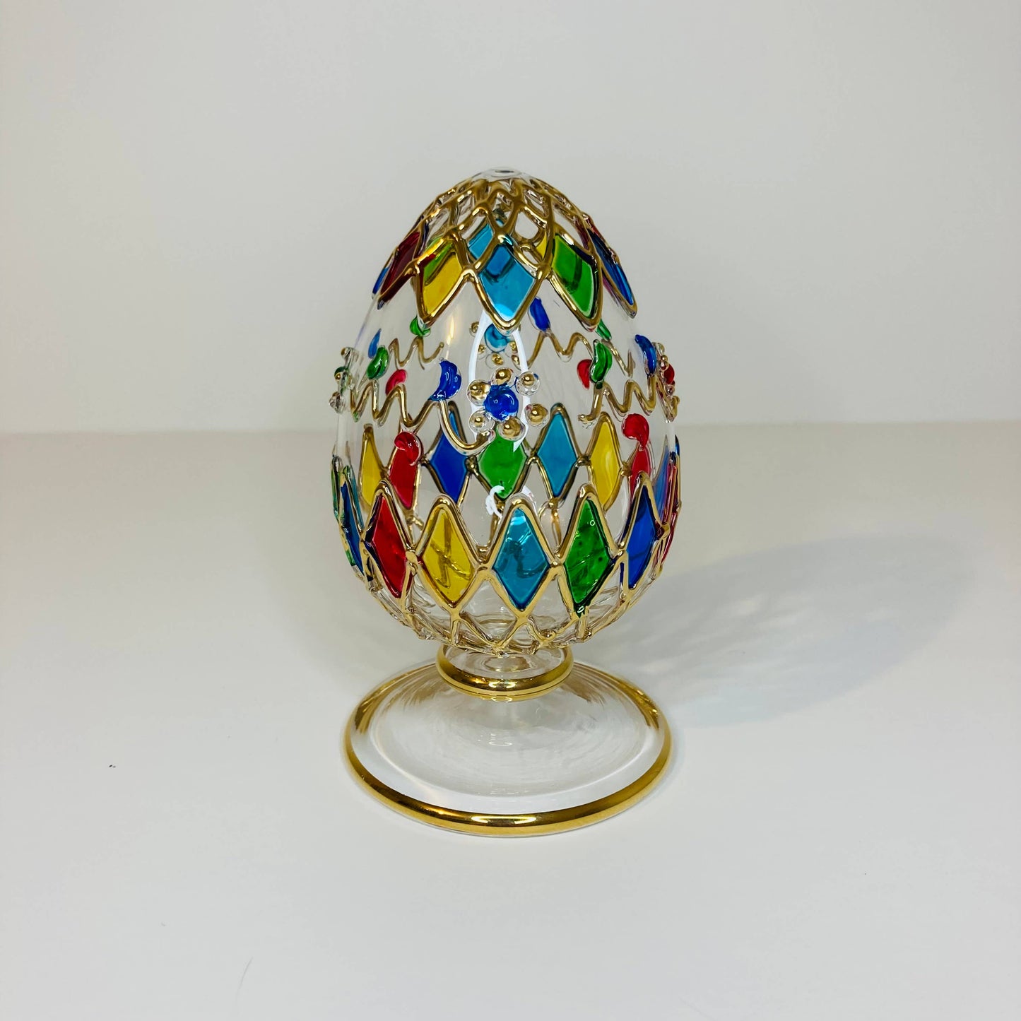 Medium Harlequin Glass Tabletop Egg