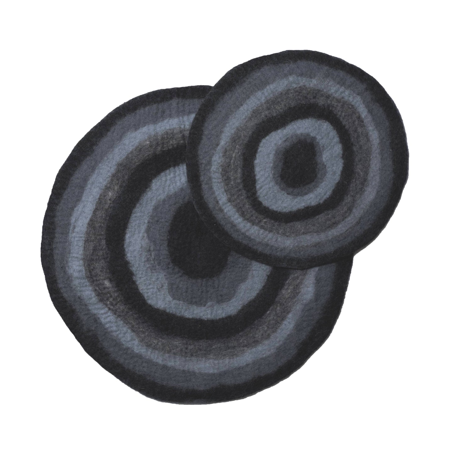 Black Agate 18" Wool Pet Mat