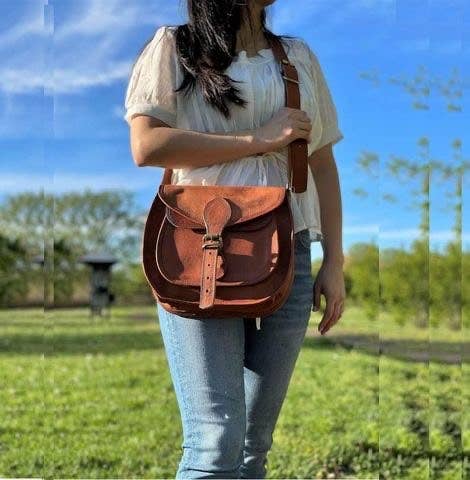 Women's Leather Crossbody Shoulder Sling Bag