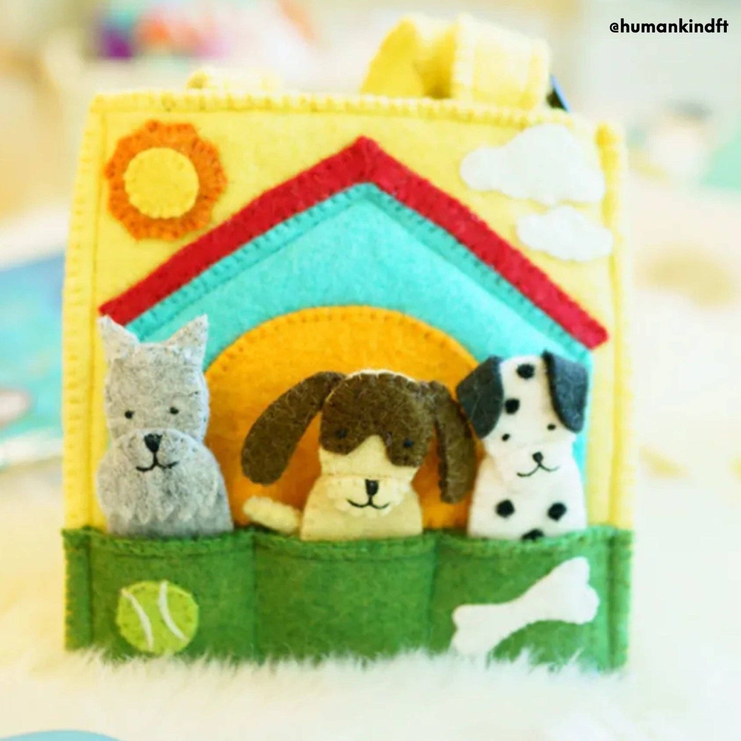 Felt Doggy Finger Puppet Bag