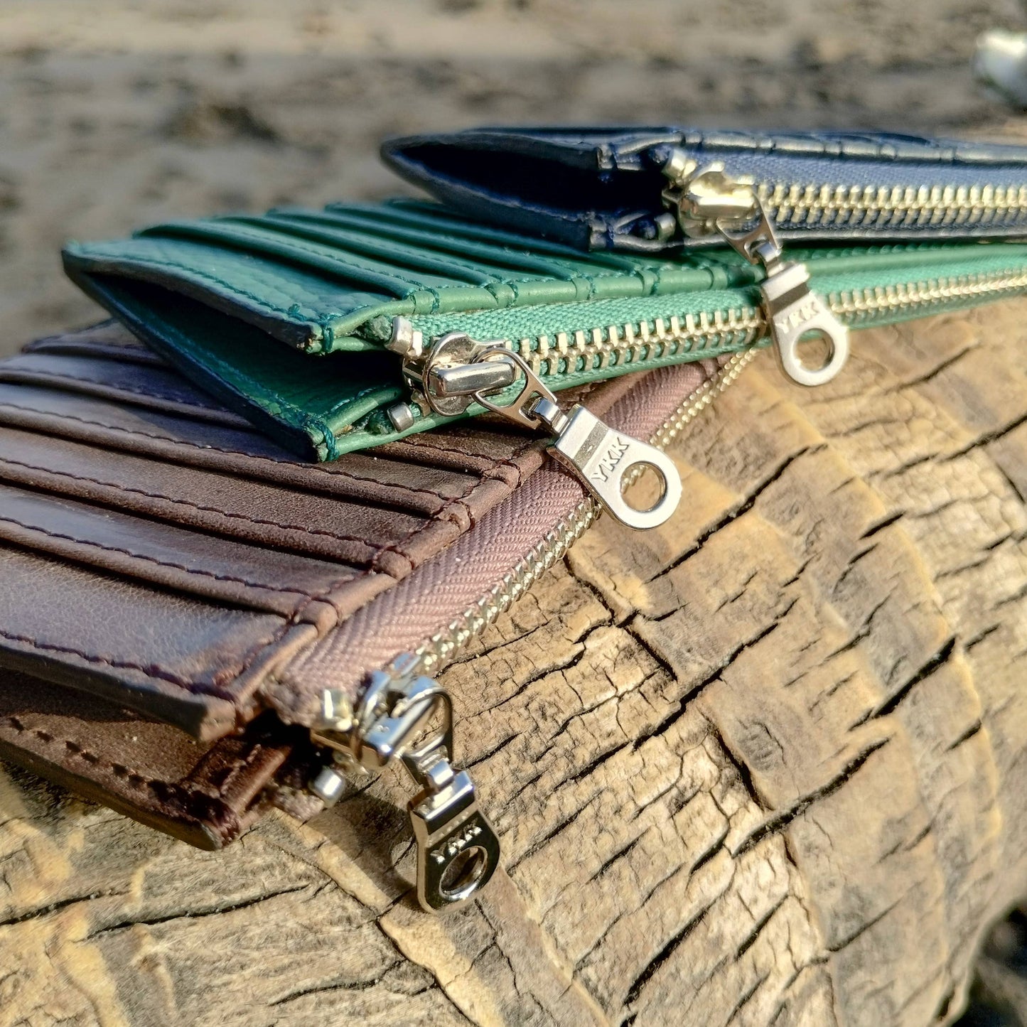 Leaf Green Zippered Card Wallet