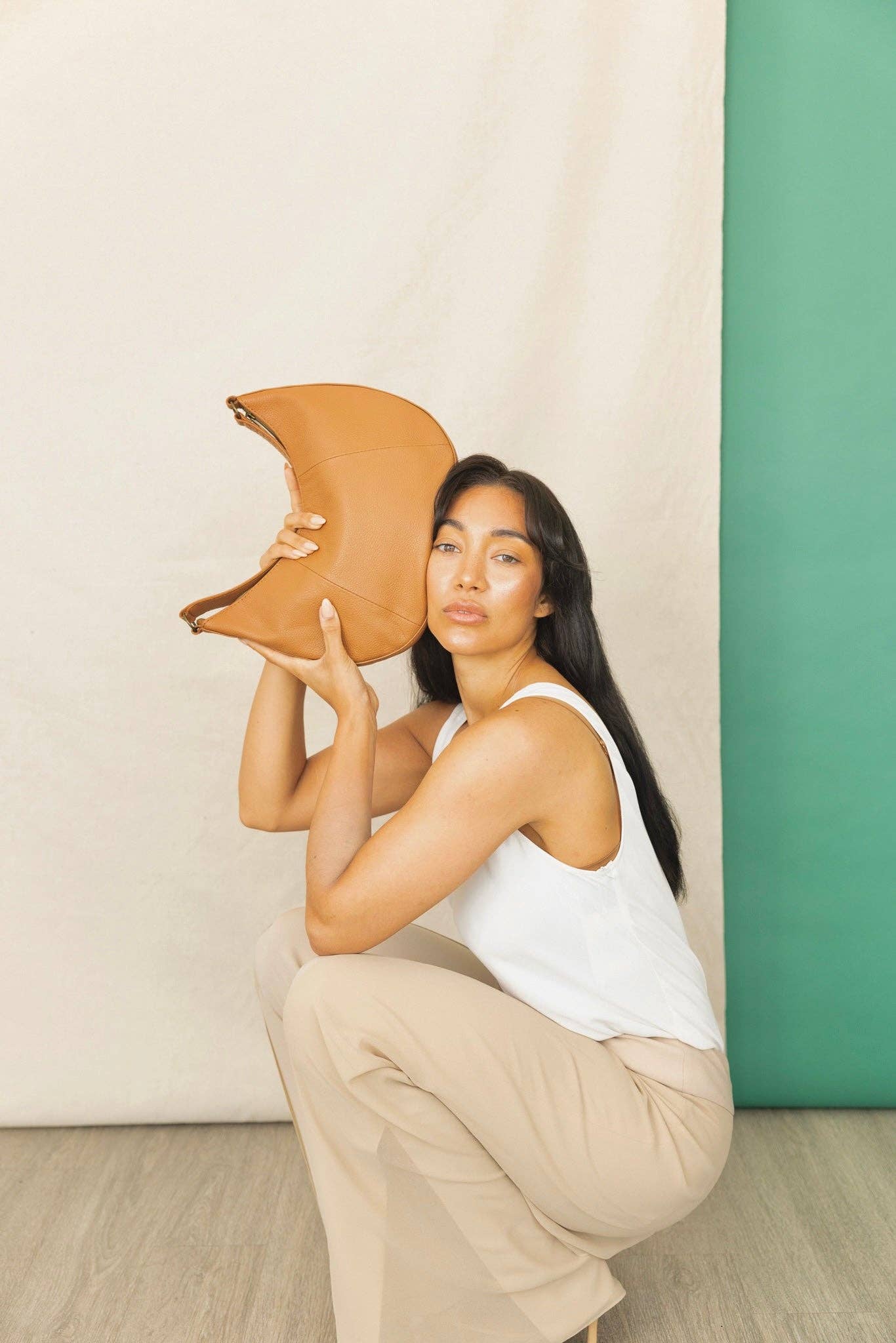 Black Saddle Leather Shoulder Bag