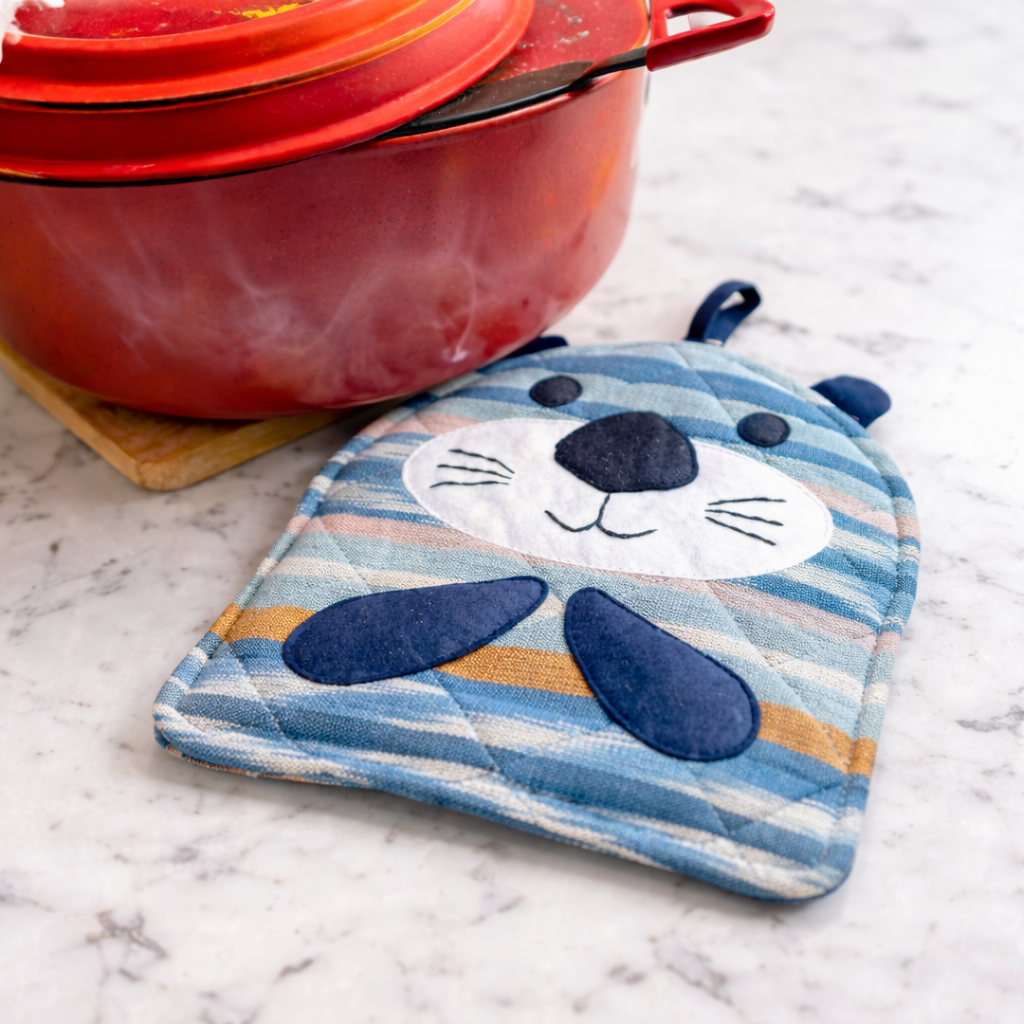 Sea Otter Pot Holder
