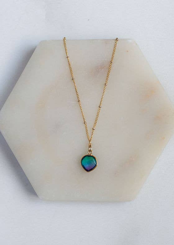 Iridescent Quartz Heart Choker