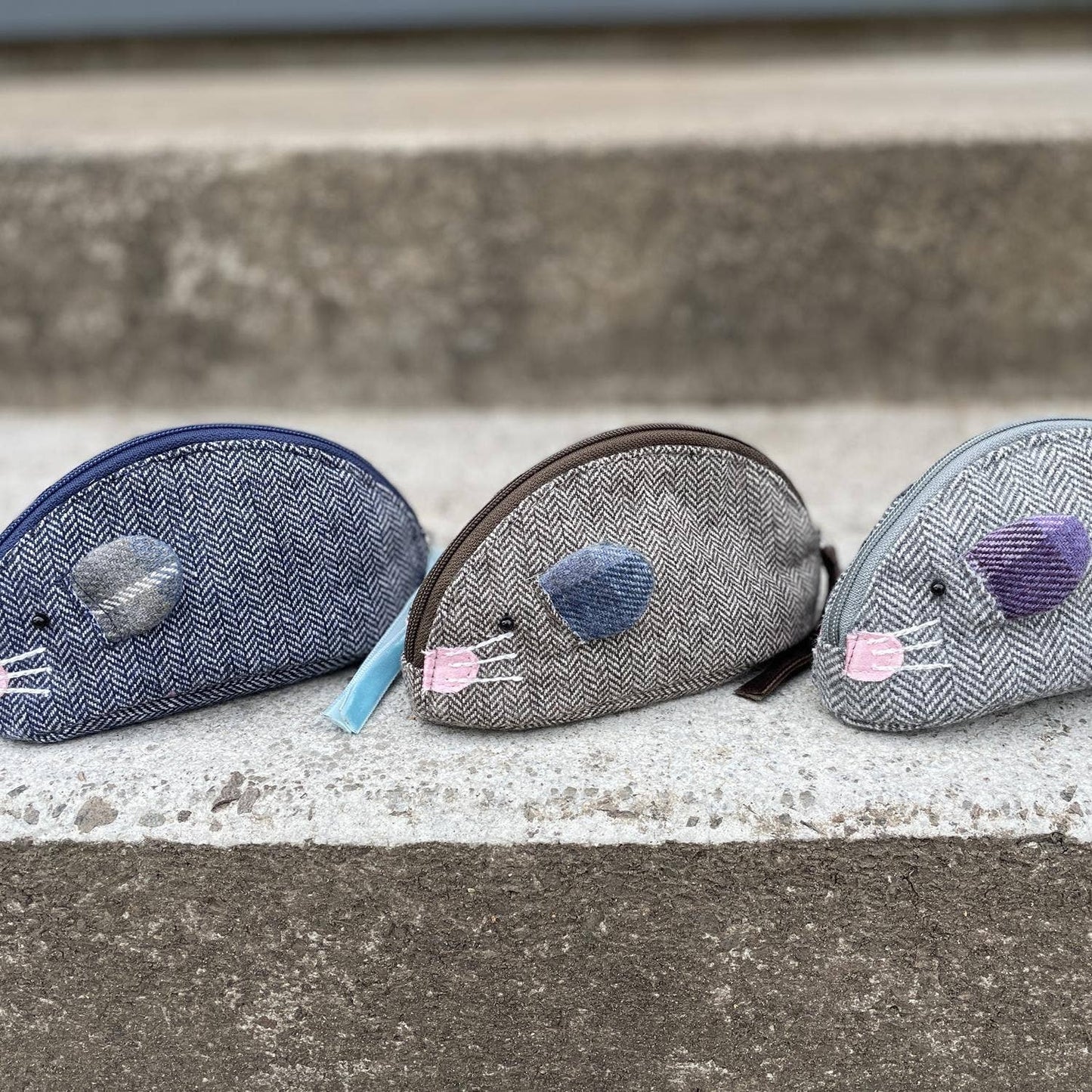 Juniper Mouse Purse: Purple