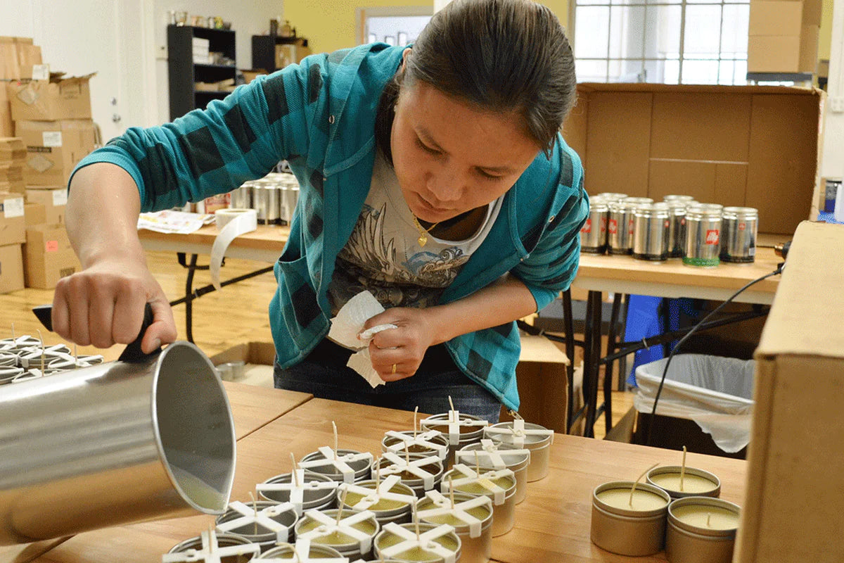 Be Inspired Travel Tin Candles